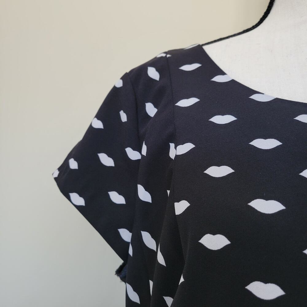 Maison Jules Cute XXL Fit & Flare Dress Scoop Neck Bust Darts Lined Cap Sleeves - Picture 4 of 16